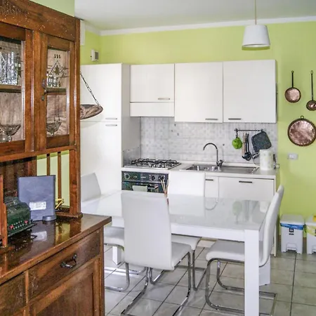 Cozy In With Kitchen Apartmán *